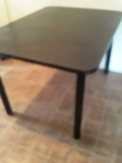 Table mélamine noire - pieds métalliques dévissables, View more