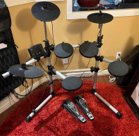 Electric Drum Kit (Univox)