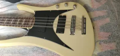 MUSICVOX 8 STRING BASS GUITAR, View more