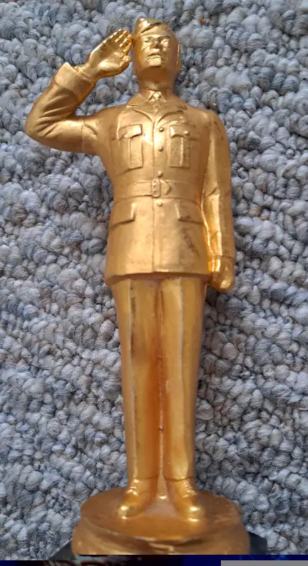 1950's Empire Silversmiths Military Trophy in Arts & Collectibles in Kitchener / Waterloo - Image 6