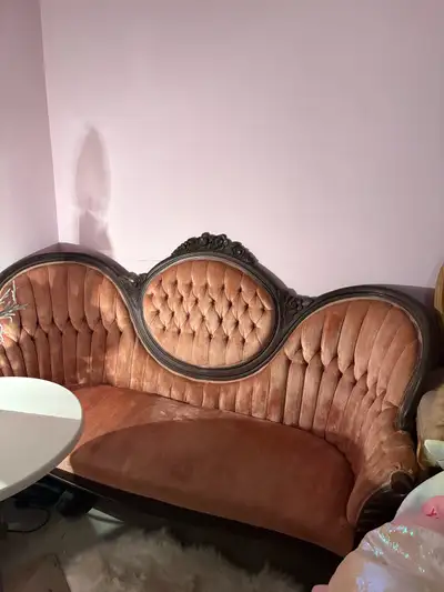 ANTIQUE VICTORIAN PINK SOFA, View more