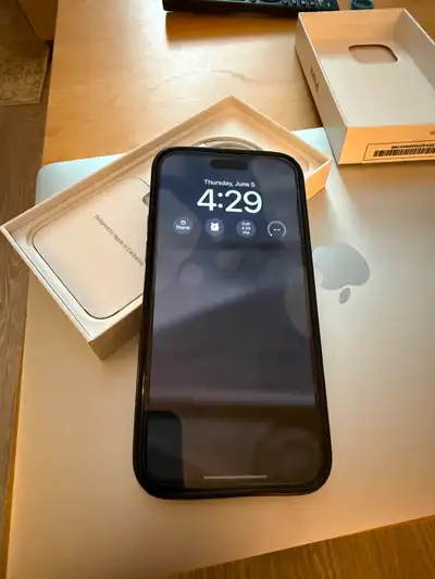 iPhone 14 Pro Max 256 gb, View more