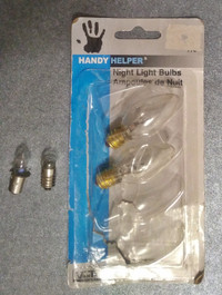 2 NEW Night Light Bulbs + 2 small flashlight bulbs