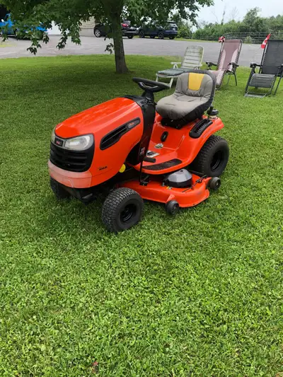 Ariens lawn tractor , View more