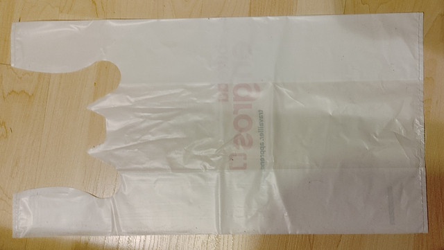 Lots de 100 sacs plastique à poignée, blanc, 12x22-White Plastic dans Autre  à Longueuil/Rive Sud - Image 2
