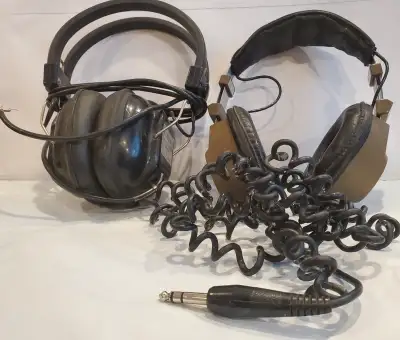 VINTAGE Realistic NOVA 40 and  Electra SH - 650 Stereo Headphone, View more