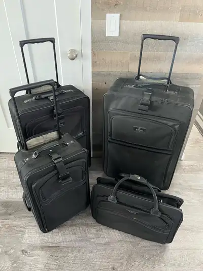 Luggage set, View more