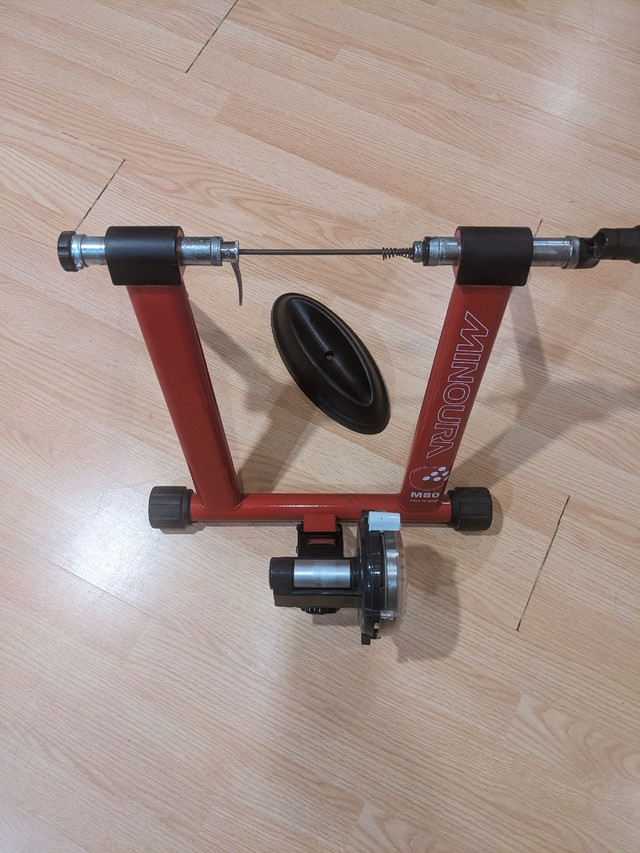 Minoura m80 indoor bike trainer in Clothing, Shoes & Accessories in City of Toronto - Image 3