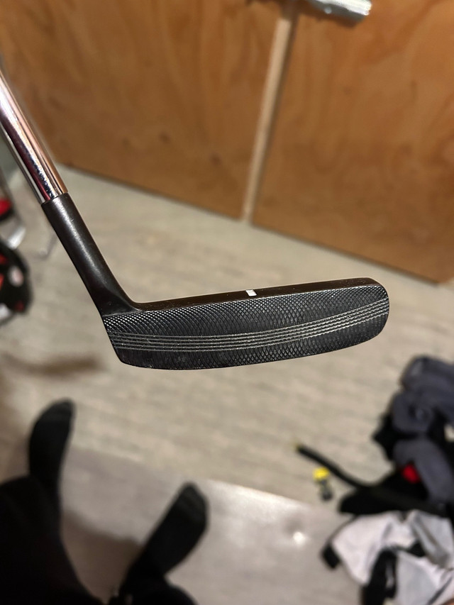 Putter Left LH in Golf in Chatham-Kent - Image 4
