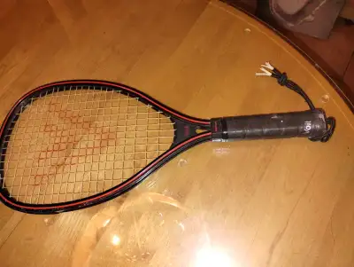 Raquette de tennis