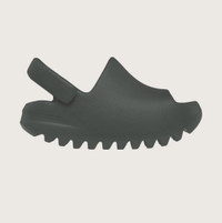 YEEZY SLIDE INFANTS SIZE 5K ONYX BLACK (NEW)