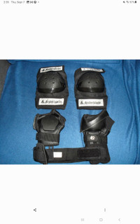 K2 Woman's Wrist Guards and Knee Pads