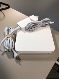 Apple AirPort Extreme Base Station