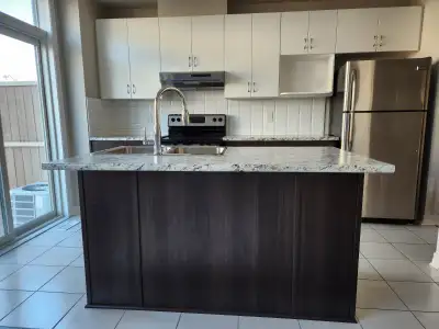 Cross-section of Greenbank/Kilbernie Beautiful 2 stories 3 bed room / 2.5 bathroom Townhouse in the...