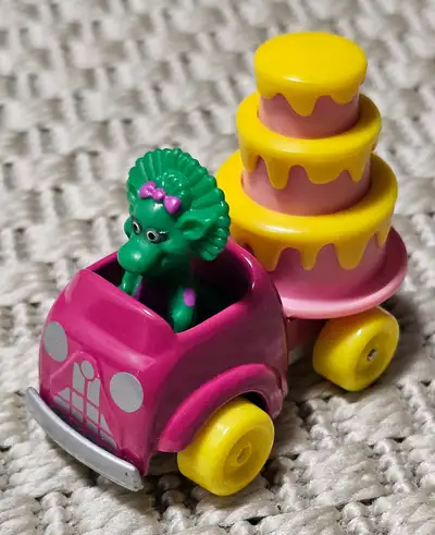 Vintage Barney the Dinosaur sister Baby Bop, View more