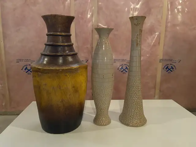 Vases-Home Decor in Home Décor & Accents in Calgary - Image 2