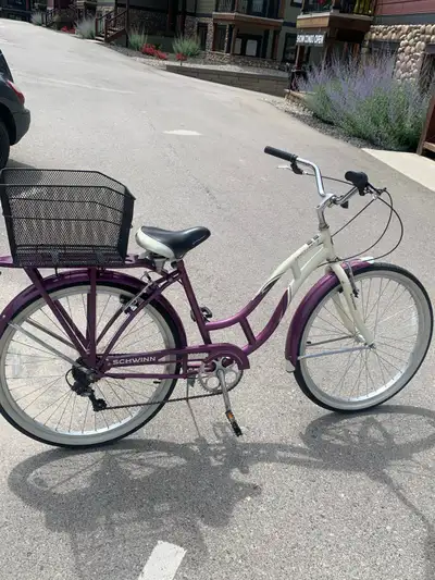 Schwinn cruiser bike, View more