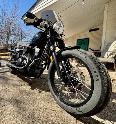 2020 Yamaha Bolt with Cobra intake, Cobra exhaust, Leather Saddlebags, Memphis Shades quick lock win...