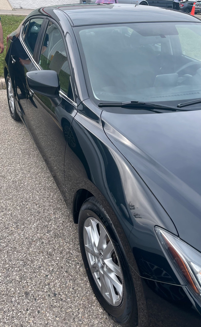 2015 Mazda 3 in Cars & Trucks in Kitchener / Waterloo - Image 3