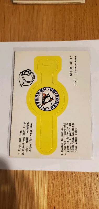 1973-74 OPC O-PEE-CHEE Hockey Push Out Team Rings (NM) in Arts & Collectibles in Oshawa / Durham Region - Image 4