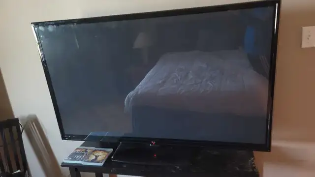 60 inch lg plasma tv for sale  in TVs in City of Toronto - Image 2