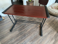 Desk / Tables