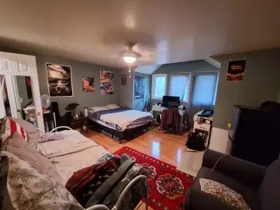 Room available (sublease from start of June to end of August)