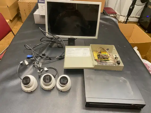 HDCVI Security Cameras with panel in Security Systems in Markham / York Region - Image 2