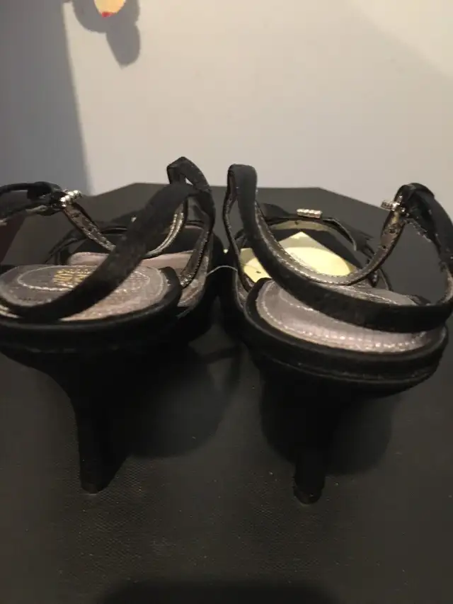 Ladies sandals New in Women's - Shoes in Calgary - Image 5