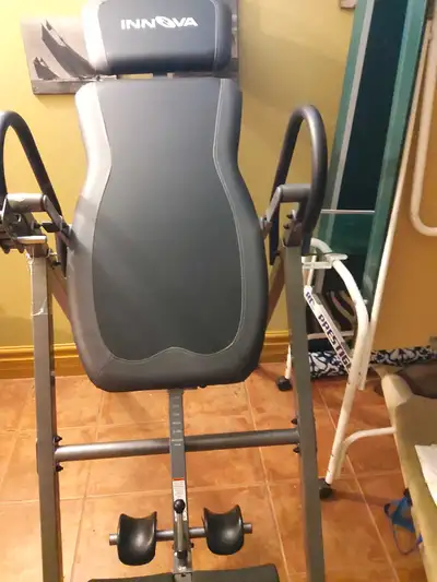 Get ready to flip your world upside down with this Innova inversion table! This piece of equipment i...