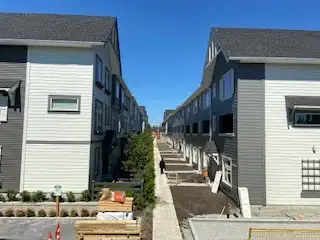 Surrey 3 Bed 3 Bath Den side by side garage town homes rent