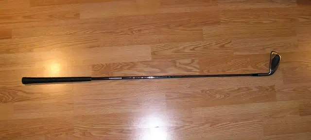 Wilson Staff Ultra 45 - 4 iron - golf club in Golf in Windsor Region - Image 6
