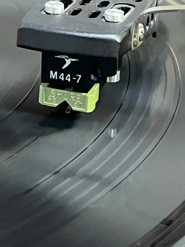 Vintage Panasonic Turntable in Stereo Systems & Home Theatre in City of Toronto - Image 5