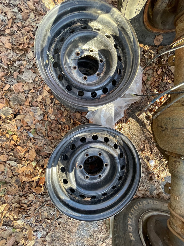 6 bolt rims in Other in Quesnel