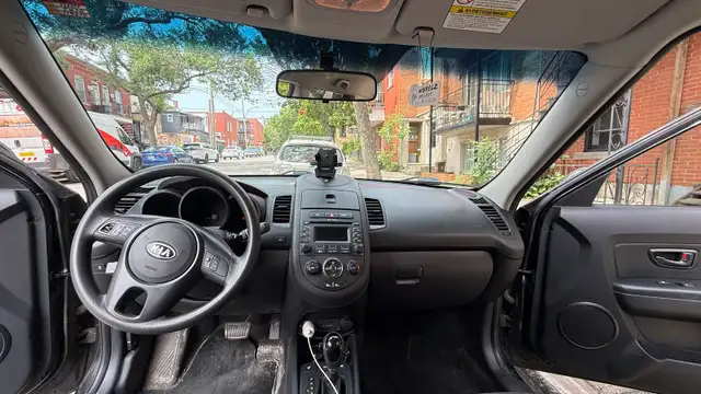 Kia Soul 2012607300914229422082