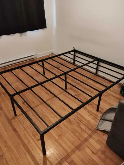 Base de lit queen , View more