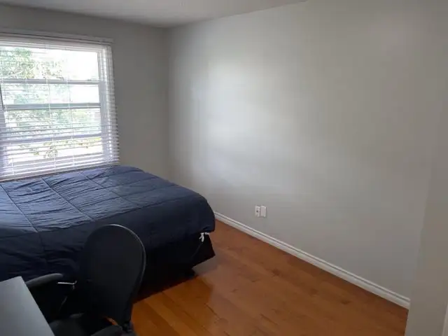 Barrhaven Room for Rent – $700/month (All Utilities Included) in Room Rentals & Roommates in Ottawa - Image 5