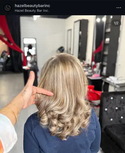 HIRING / CHAIRS FOR RENT (BEAUTY SALON), View more