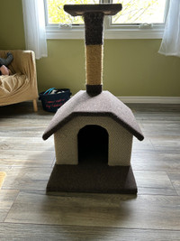 Cat or small dog house/scratching post