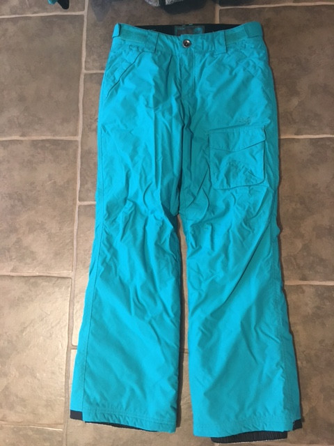 Girls ORAGE Winter Jacket & Snow Pants Size 12 in Kids & Youth in St. John's - Image 4