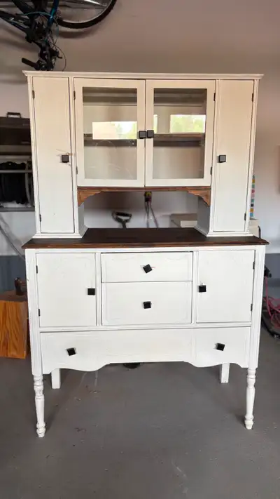 Buffet and Hutch, View more
