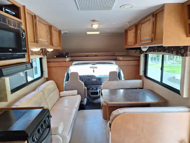 Motorisé a vendre in RVs & Motorhomes in Lévis - Image 7