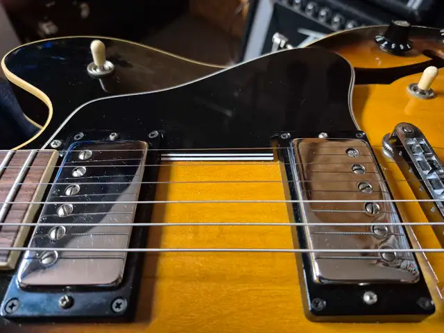 1977 Gibson ES 335 TD All Original, Excellent Condition in Guitars in Brockville - Image 6