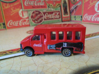 Petite camion coca-cola en métal/ Small metal coca-cola truck