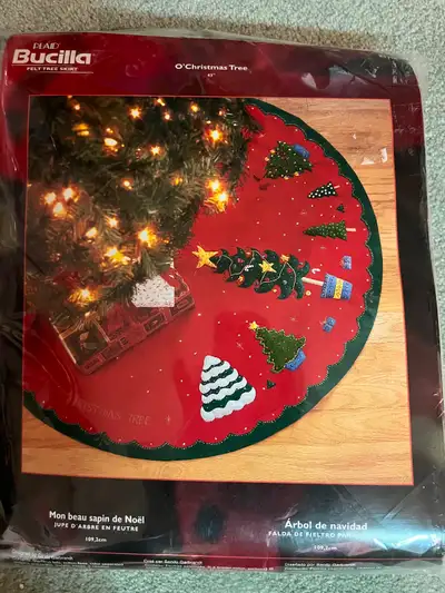 Christmas tree skirt, View more