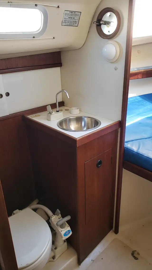 1973 C&C 27 in Sailboats in Thunder Bay - Image 11