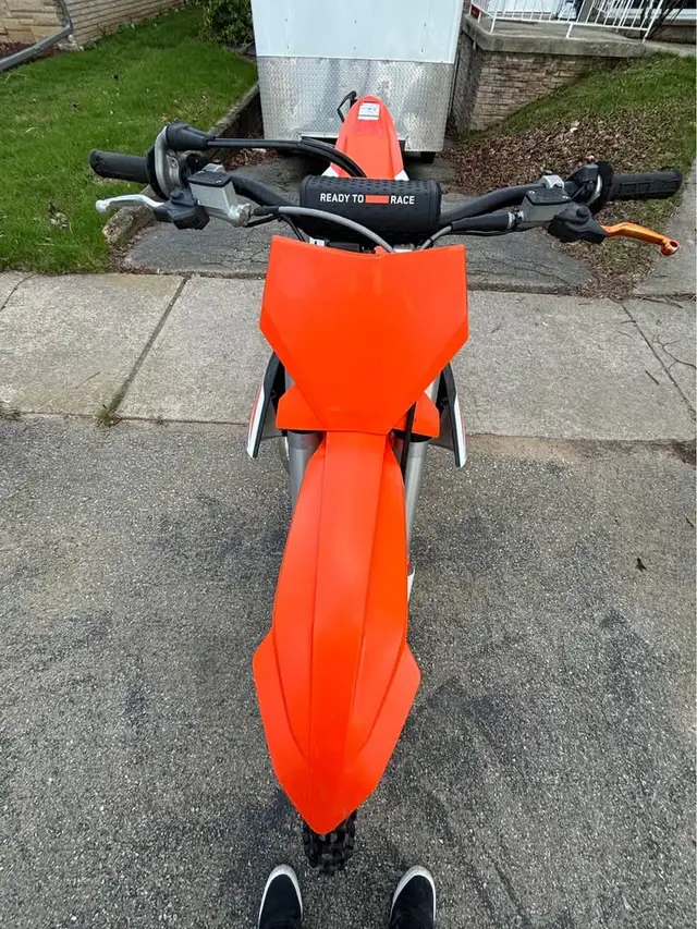 2024 KTM 250SX in Dirt Bikes & Motocross in Brantford - Image 6