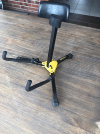 Hercules GS401b acoustic stand