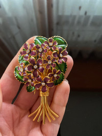 Joan Rivers Crystal & Enamel Bouquet of Violets brooch 