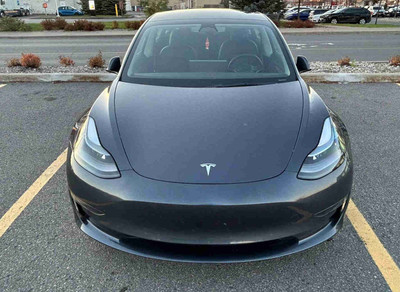 Lease Takeover Tesla 558$ Tax Included